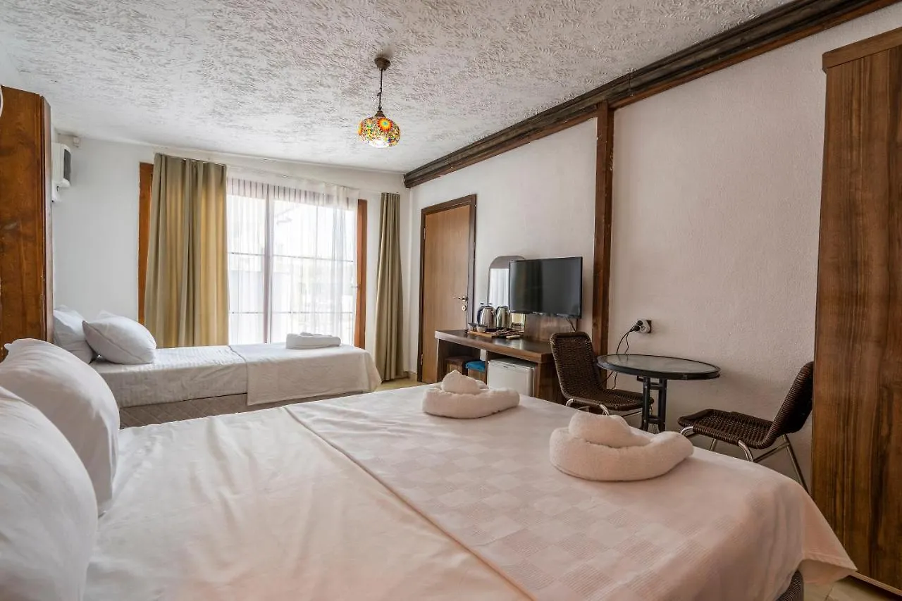 Belong Butik Otel Çeşme