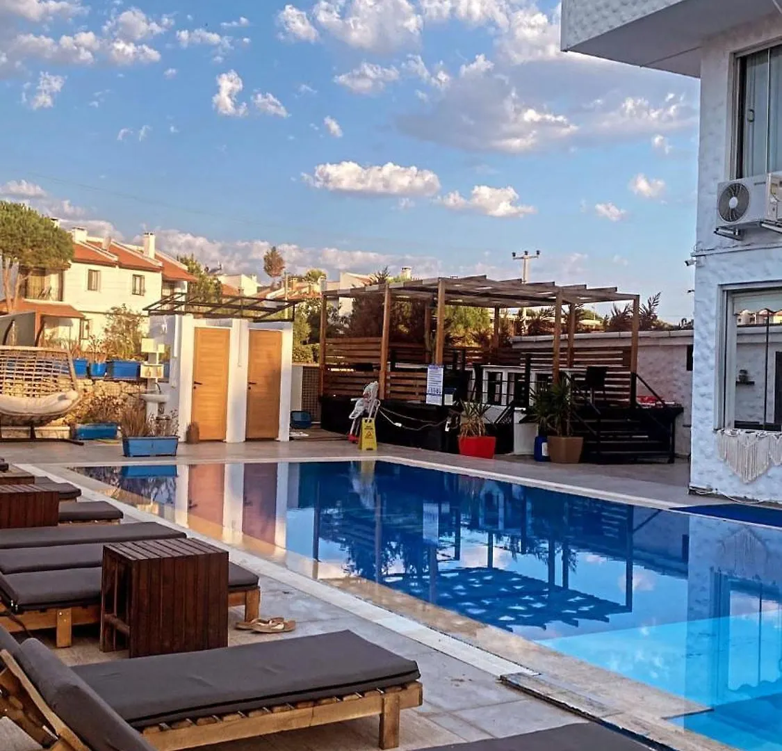 Belong Butik Otel Çeşme 旅馆