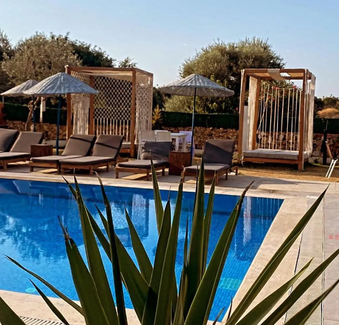 Belong Butik Otel Çeşme