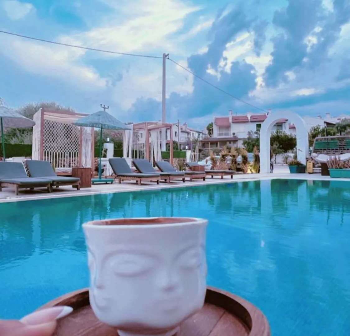 Belong Butik Otel Çeşme Türkei